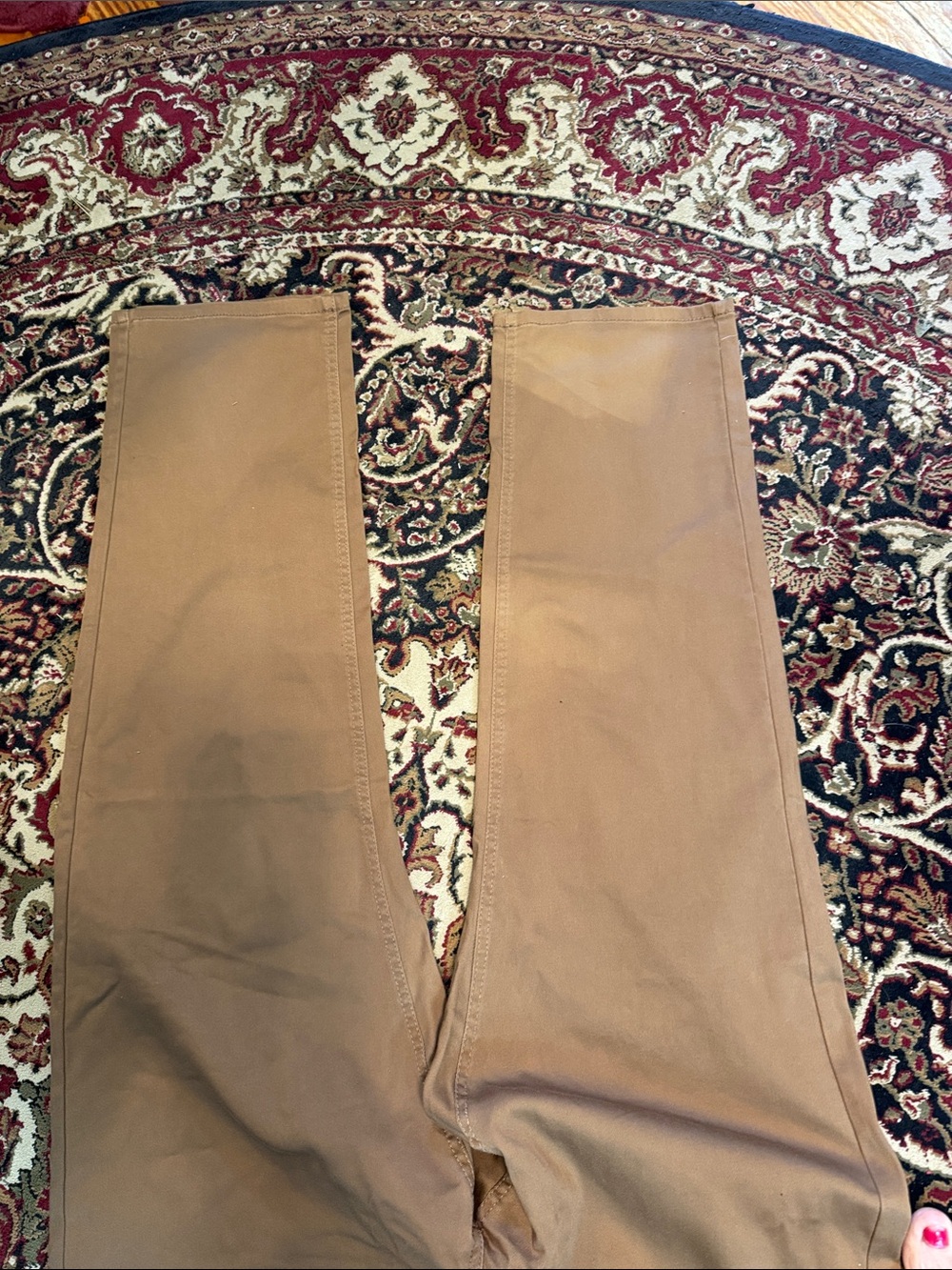 Izod Men’s dark mustard Khaki/Tan Straight-Leg Chinos 40/32 NWT - Picture 10 of 10